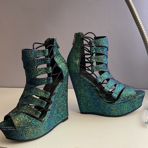 Iridescent platform wedge stilettos 👠 🧜🏼♀️ ✨ size 36 (6) - Picture 7 of 8